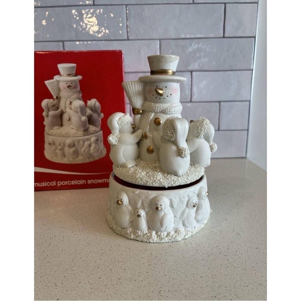 Music Box Snow Skaters Spin Plays Music Ivory Bisque 8.25” Vintage JC Penney